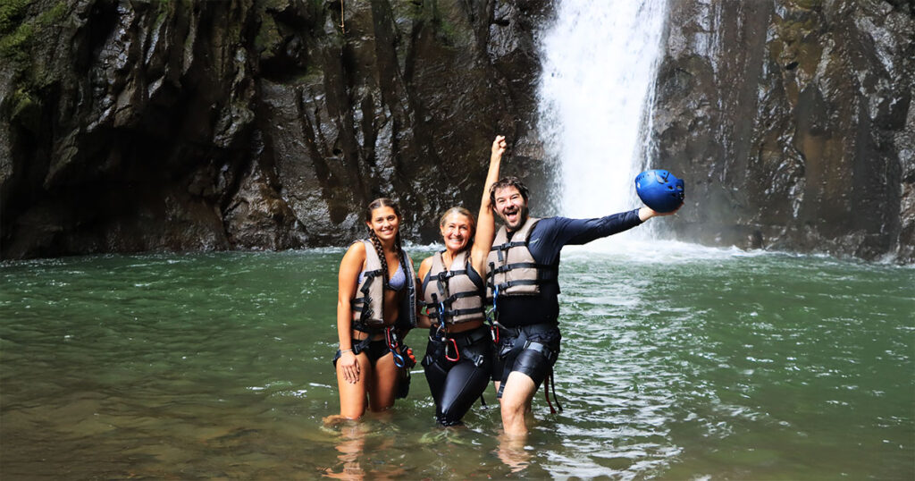 Rainforest-Falls-Family-Tour-Box-Hero